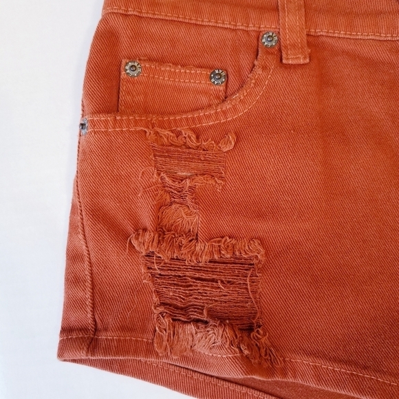 🌸‎ NEW Carmar | Distressed Denim Shorts, Nutmeg 27 - Picture 6 of 12